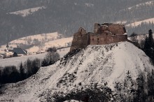 ruiny zamku, zimowe wzgrze - Zamek - Czorsztyn