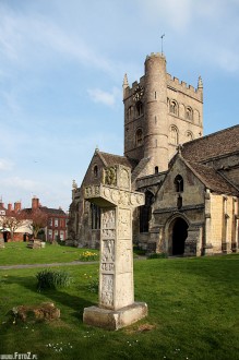 Devizes, Wiltshire, Anglia, angielska Architektura, koci, katedra, cmentarz - Koci  na St John's Court