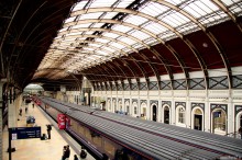 Londyn, komunikacja, stacja kolejowa, pocig, transport,  London, architektura, nowoczesne budowle, peron - Paddington Station