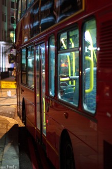 Londyn, komunikacja, czerwony autobus, London - Red Bus 