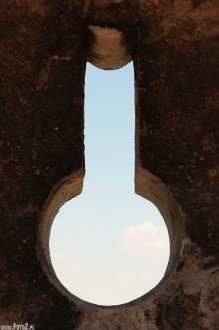 okno w zamku - Kamienny klucz