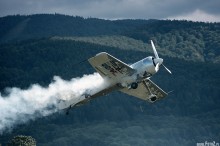 Jurgis Kairys na pikniku w bielsku 2009 - zdjcie samolotu Suchoj Su-31- akrobacje podniebne, ewolucje powietrzne - Jurgis Kairys - Suchoj Su-31