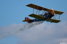 zdjcia lotnicze z pikniku w bielsku, zdjcie samolotu, akrobacje podniebne, ewolucje powietrzne - 6 Piknik Lotniczy 2009